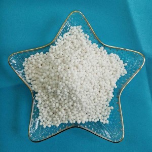 Nitrochloride compound fertilizer